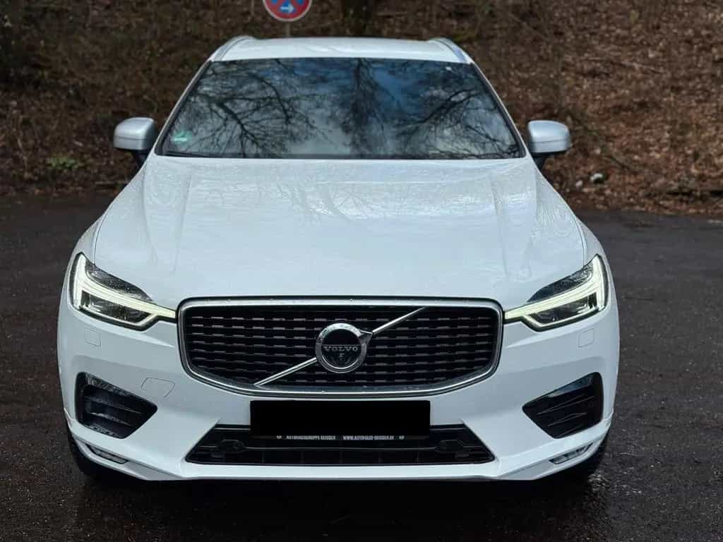 Volvo XC60 R Design 2WD 1Hd 360° AUT TOTW SPUR ALCANT 06/2018-photo-1