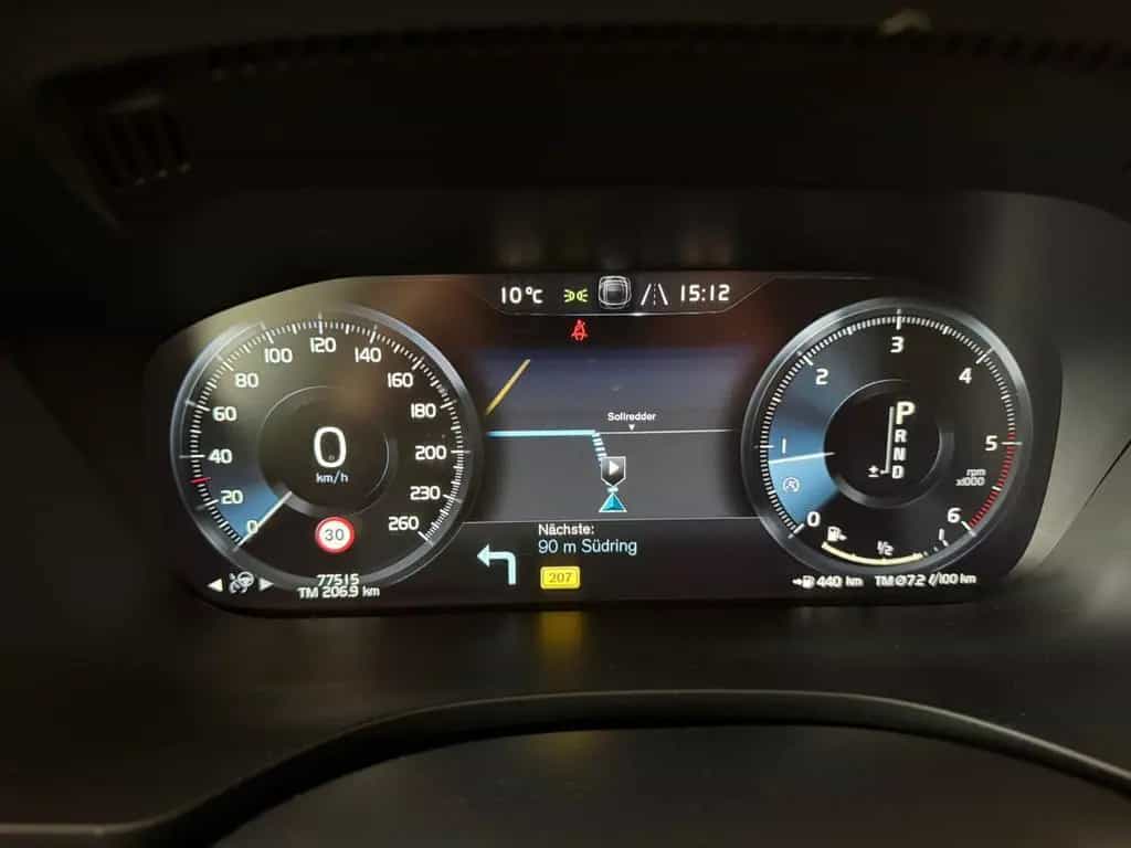 Volvo XC60 R Design 2WD 1Hd 360° AUT TOTW SPUR ALCANT 06/2018-photo-16