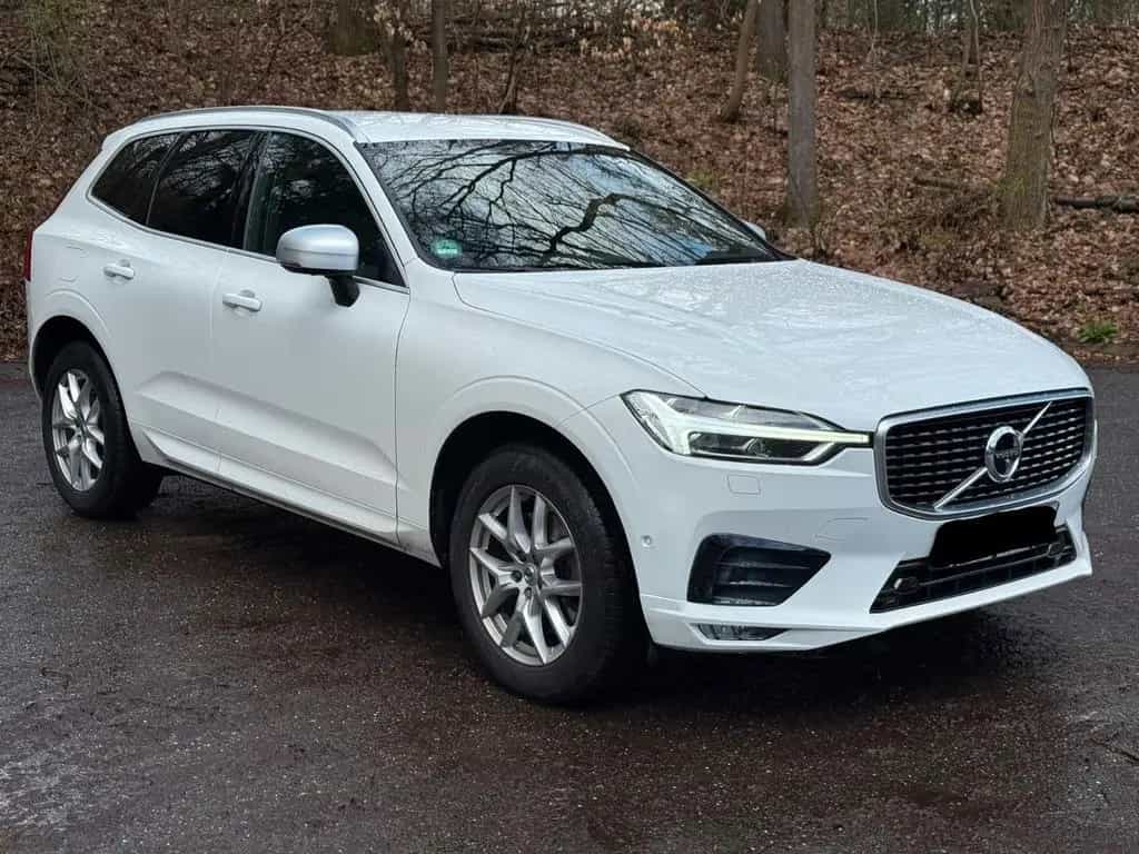 Volvo XC60 R Design 2WD 1Hd 360° AUT TOTW SPUR ALCANT 06/2018-photo-2