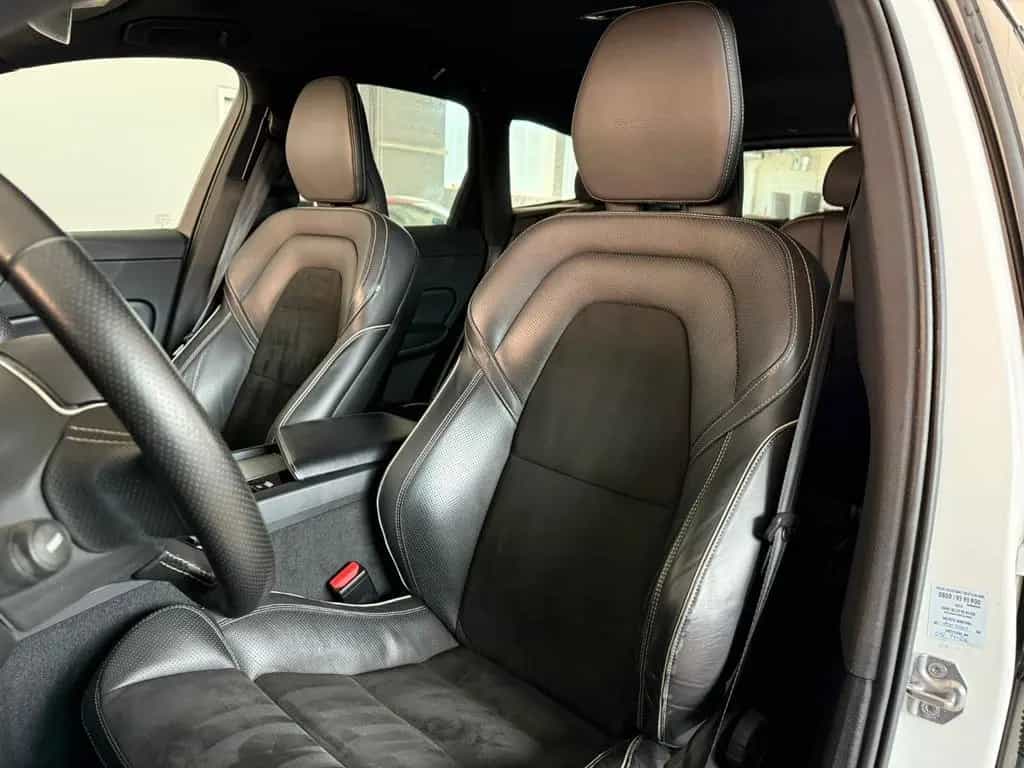 Volvo XC60 R Design 2WD 1Hd 360° AUT TOTW SPUR ALCANT 06/2018-photo-9
