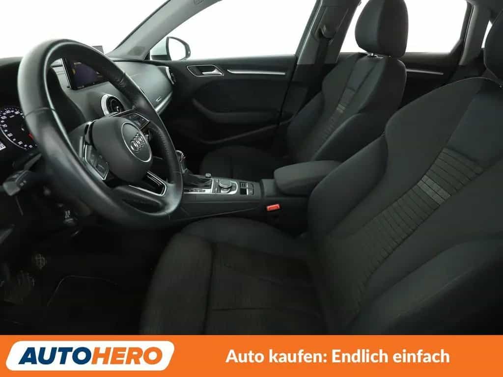 Audi A3 Limousine 30 TFSI Sport Aut.*S-LINE*NAV*LED* 06/2019-photo-9