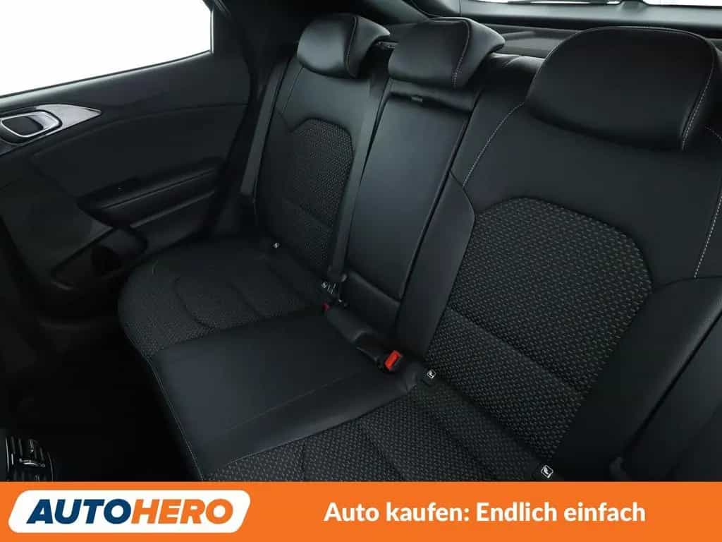 Kia XCeed 1.6 CRDi Mild-Hybrid Spirit Aut*NAVI*LED* 10/2021-photo-12