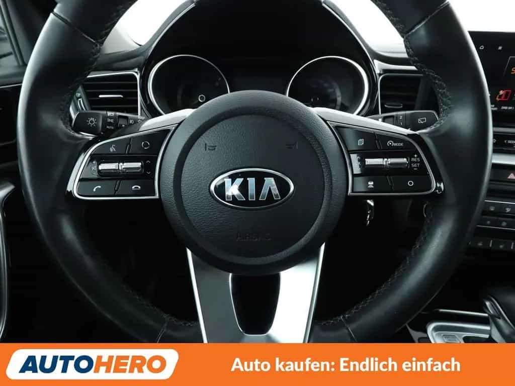 Kia XCeed 1.6 CRDi Mild-Hybrid Spirit Aut*NAVI*LED* 10/2021-photo-17
