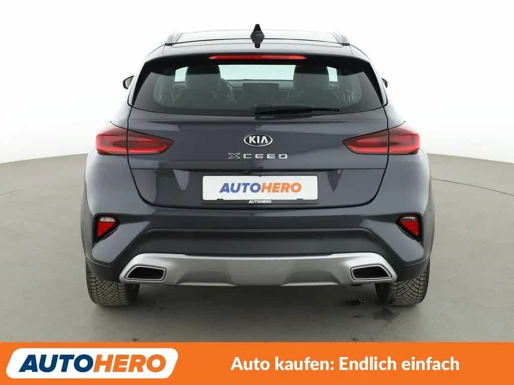 Kia XCeed 1.6 CRDi Mild-Hybrid Spirit Aut*NAVI*LED* 10/2021-photo-3