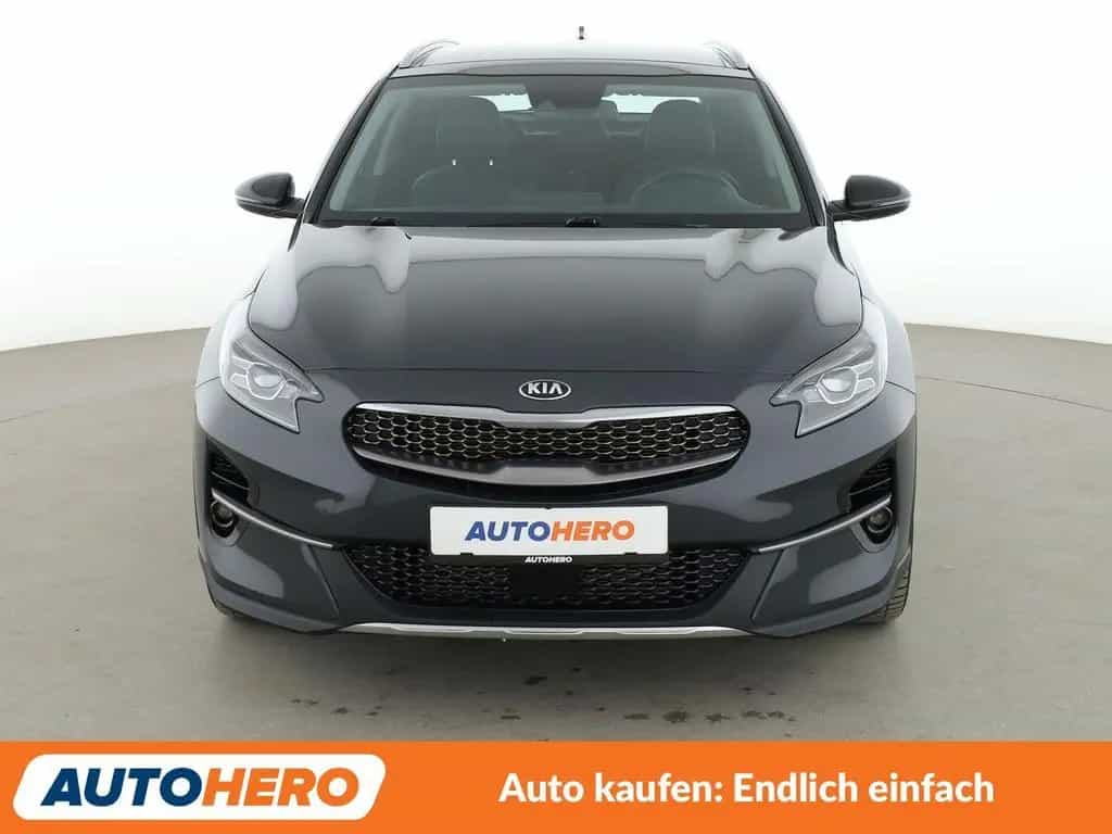 Kia XCeed 1.6 CRDi Mild-Hybrid Spirit Aut*NAVI*LED* 10/2021-photo-7