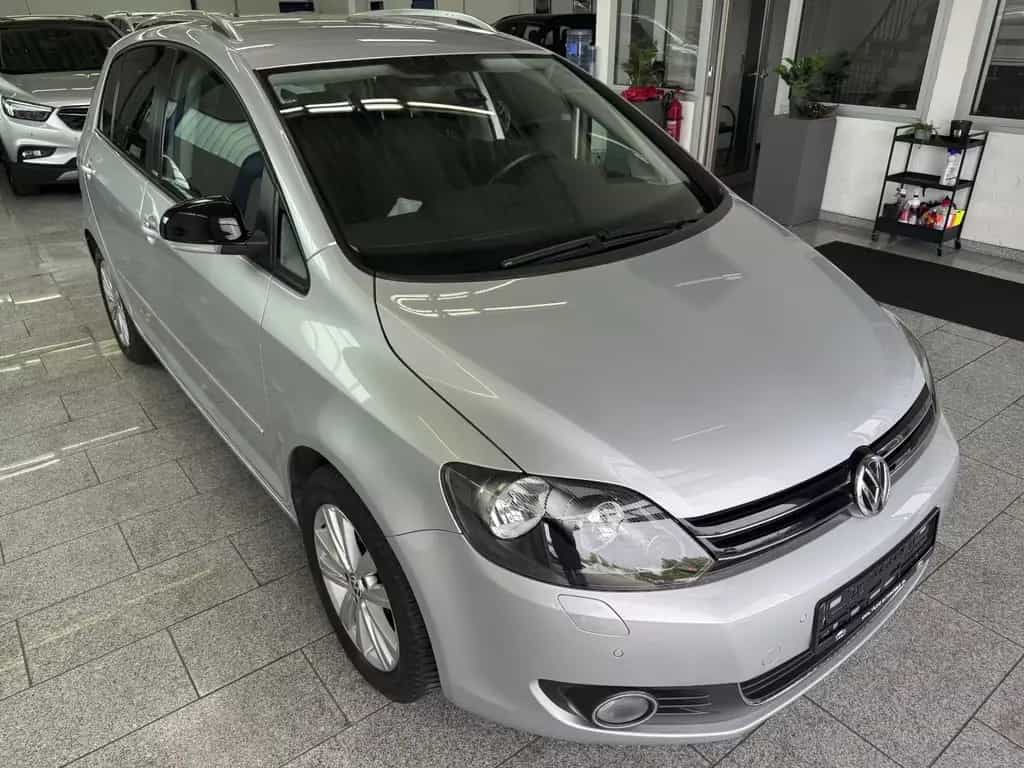 Volkswagen Golf Plus 1.2 TSI*STYLE*AUTO*NAV*PDC*TMP*SHZ*MFL 01/2012-photo-4