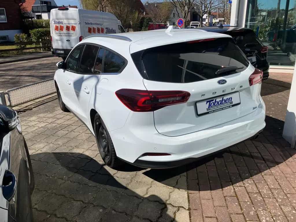 Ford Focus Titanium X Turnier Titanium X LED+Tempom. 12/2024-photo-3