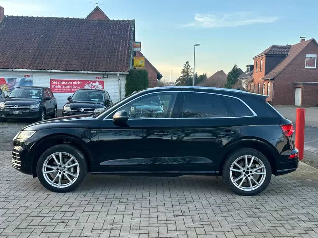 Audi Q5 Quattro S Line, Aut., Leder, Pano, TÜV neu 07/2017-photo-1