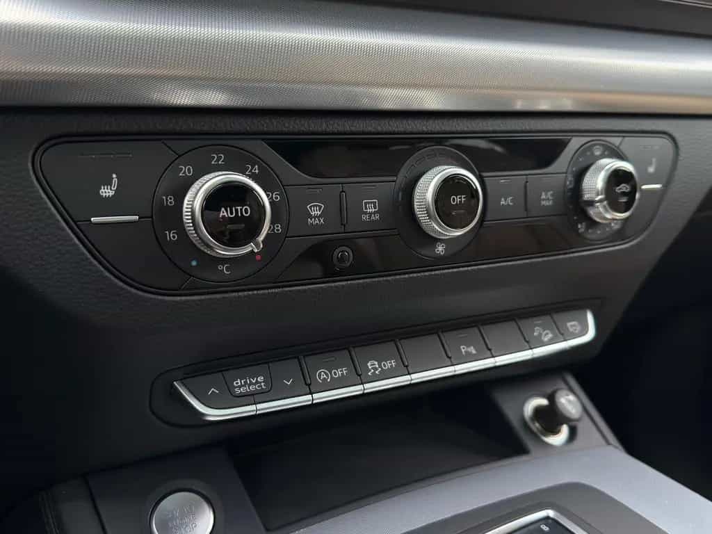 Audi Q5 2.0 TDI, Quattro, S Line, Pano, LED, Kamera 12/2017-photo-31
