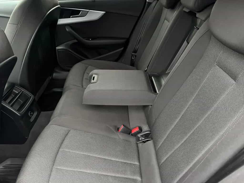 Audi A4 Avant 35 TFSI-110kw-LED-Navi-PDC-Carplay 09/2022-photo-11