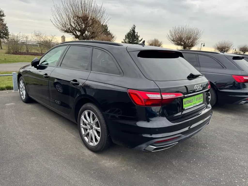 Audi A4 Avant 35 TFSI-110kw-LED-Navi-PDC-Carplay 09/2022-photo-4