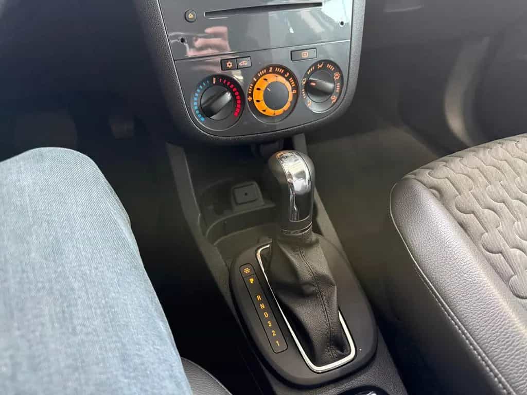 Opel Corsa 1.4*AUTOM*INNOV*TMP*SHZ*PDC*LENKRHZG*1HAND 09/2012-photo-30