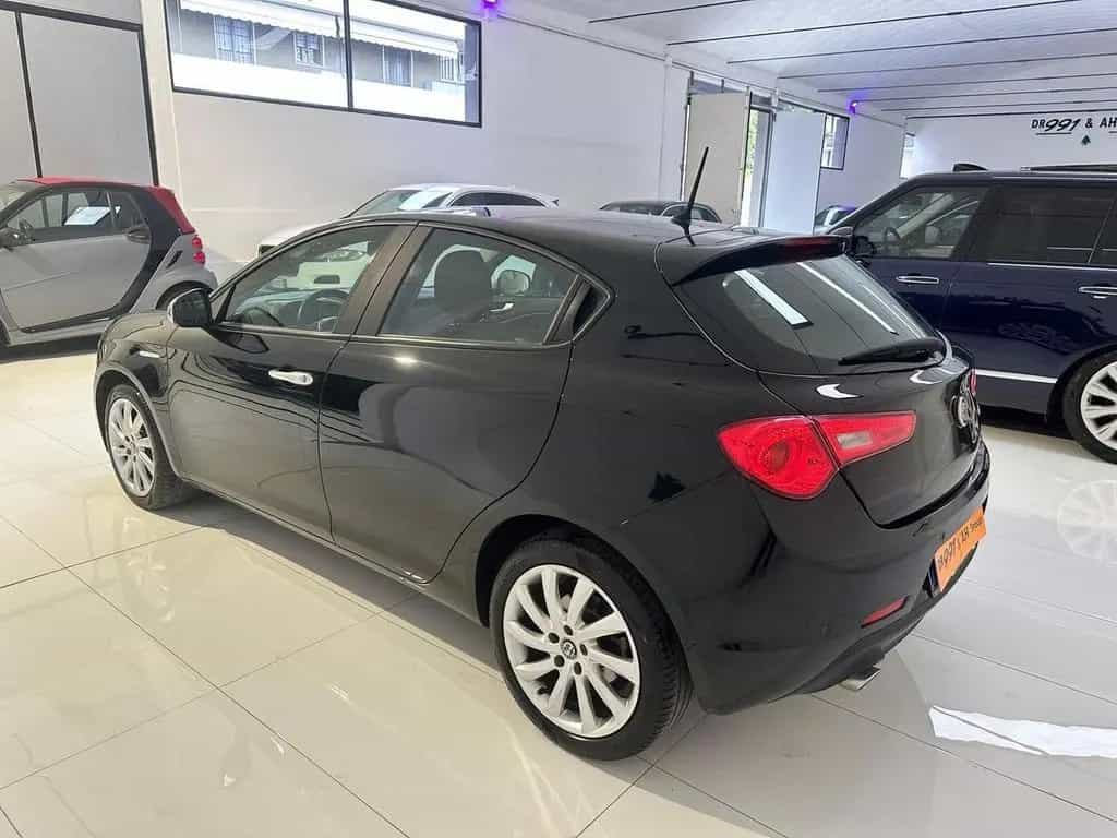 Alfa Romeo Giulietta 1.6 JTDm TCT 120 CV Super 06/2017-photo-4