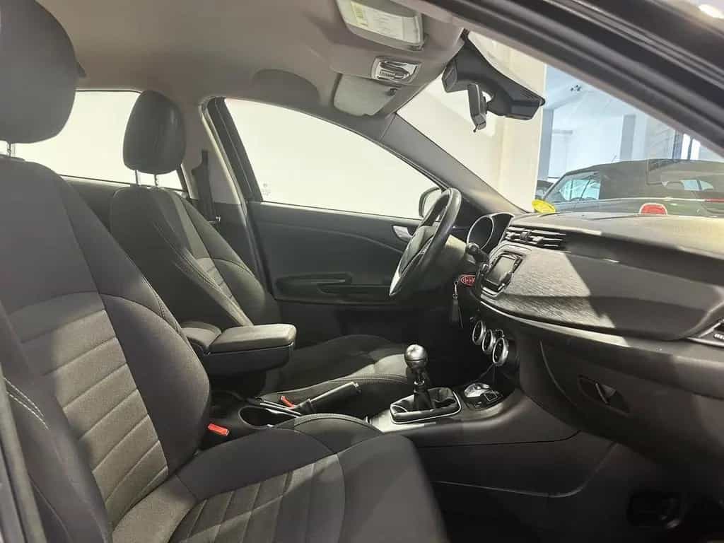 Alfa Romeo Giulietta 1.6 JTDm TCT 120 CV Super 06/2017-photo-9