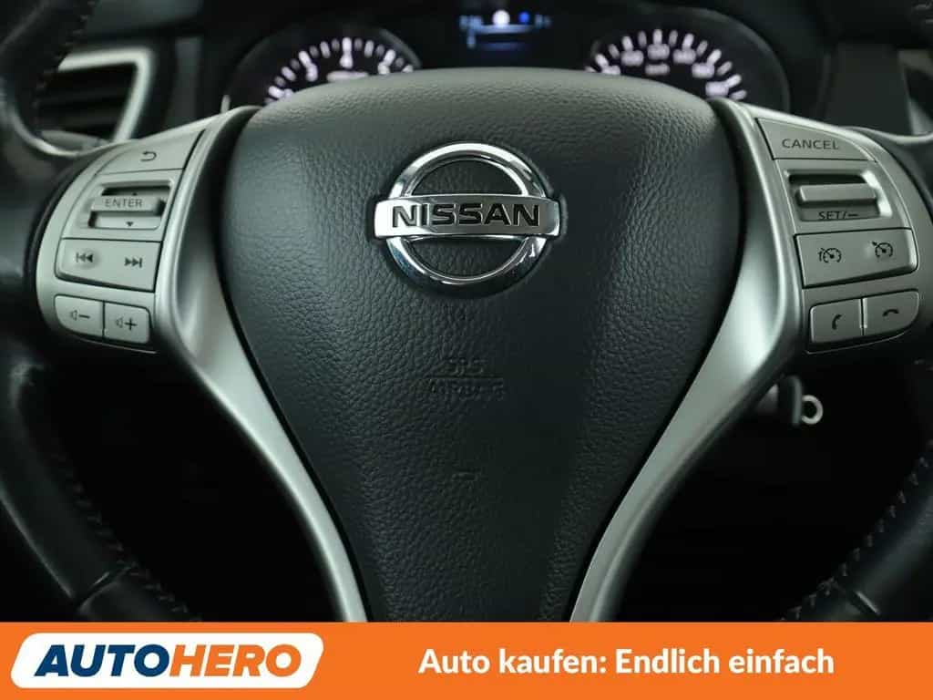 Nissan Qashqai 1.6 Acenta*NAVI*TEMPO*CAM*PDC*SHZ* 08/2015-photo-18