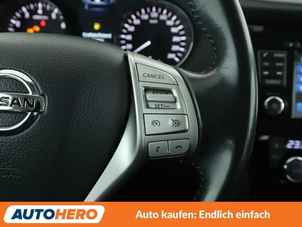 Nissan Qashqai 1.6 Acenta*NAVI*TEMPO*CAM*PDC*SHZ* 08/2015-photo-23