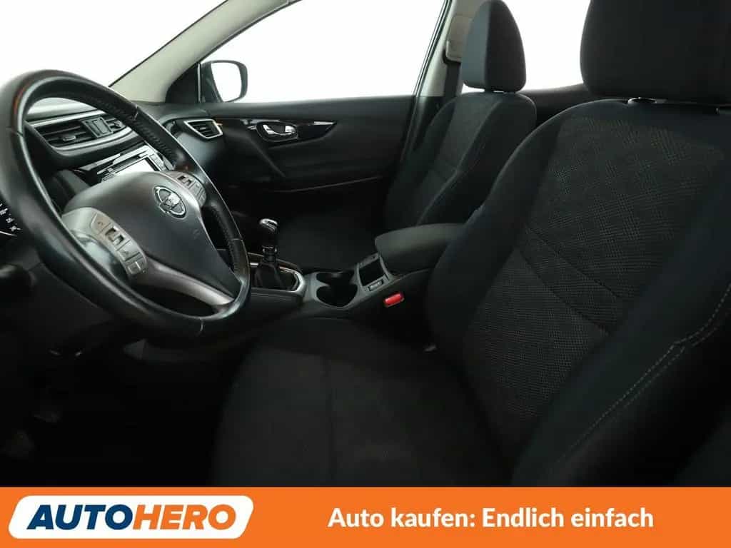 Nissan Qashqai 1.6 Acenta*NAVI*TEMPO*CAM*PDC*SHZ* 08/2015-photo-9