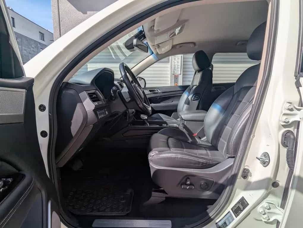 Ssangyong REXTON *2.2*Quartz*4WD*Navi*Leder*AHK*MwSt*1HD* 04/2019-photo-8