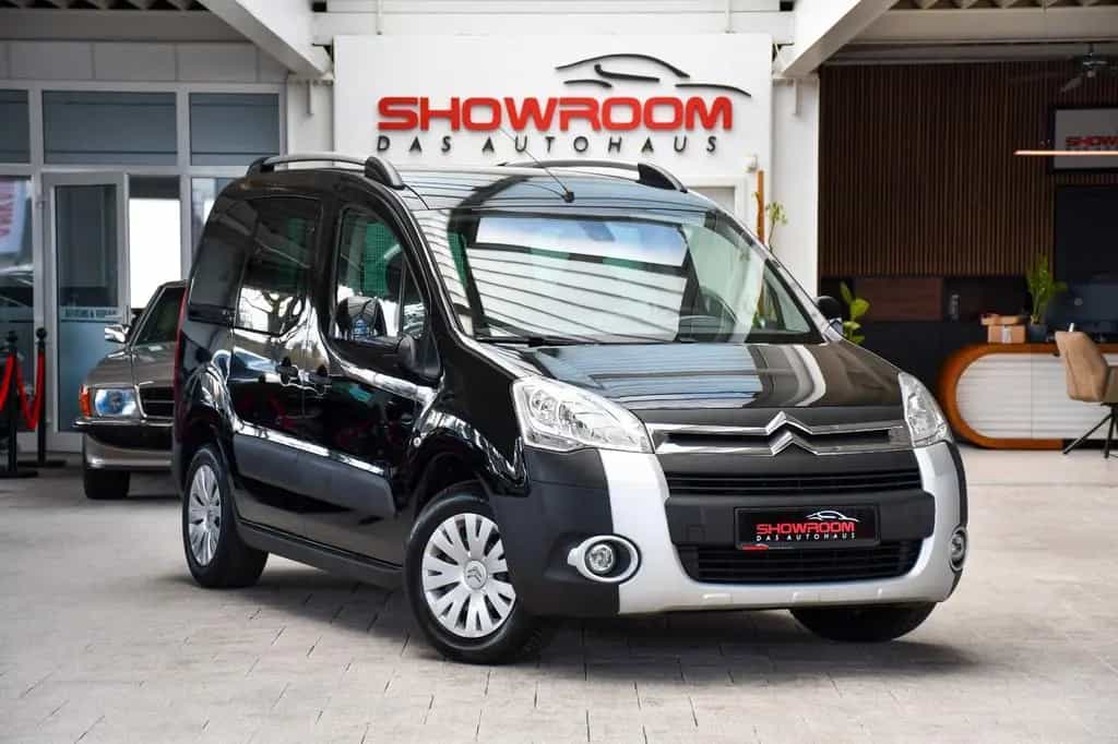 Citroën Berlingo Kombi XTR 1.6 120PS 5 Sitzer 1. Hand 02/2011-photo-2