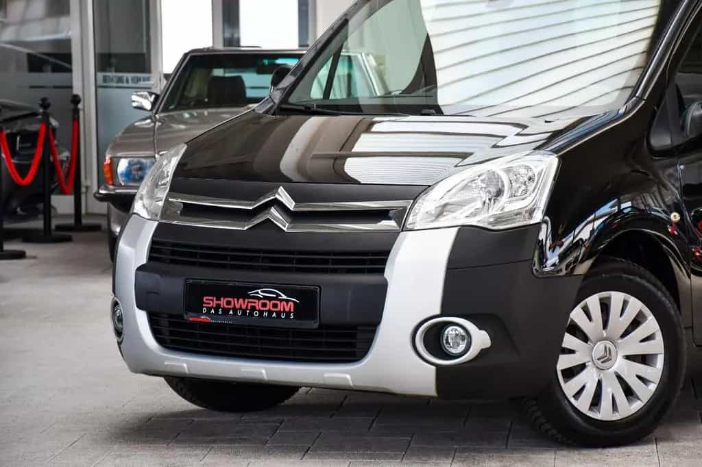 Citroën Berlingo Kombi XTR 1.6 120PS 5 Sitzer 1. Hand 02/2011-photo-29