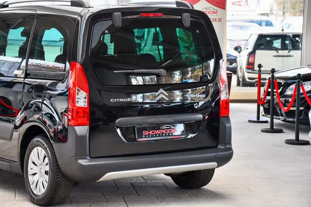 Citroën Berlingo Kombi XTR 1.6 120PS 5 Sitzer 1. Hand 02/2011-photo-32