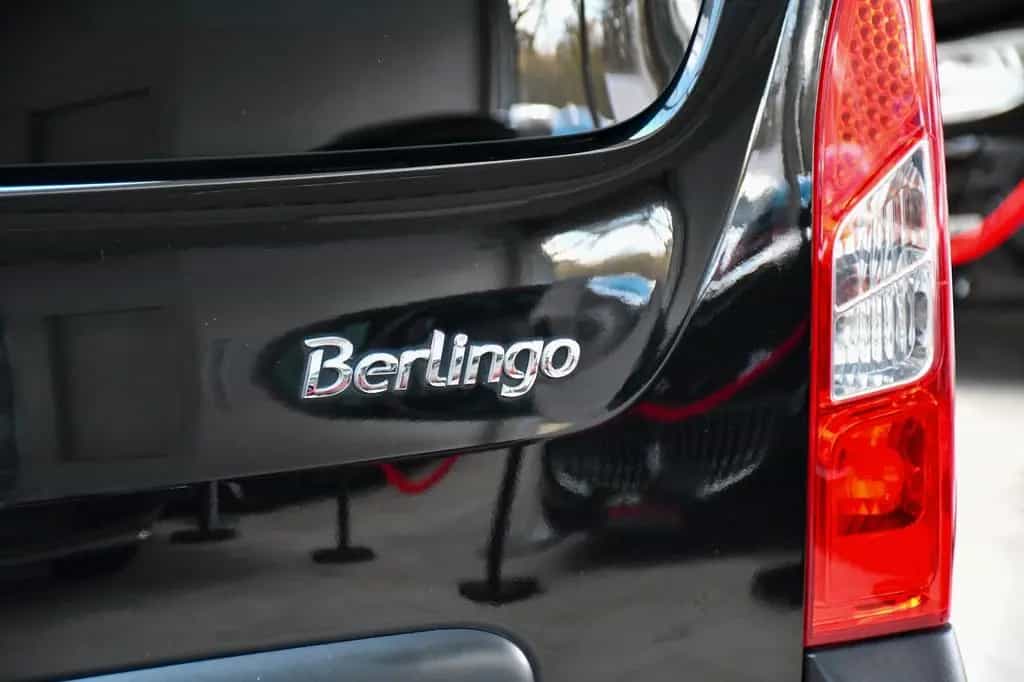 Citroën Berlingo Kombi XTR 1.6 120PS 5 Sitzer 1. Hand 02/2011-photo-38
