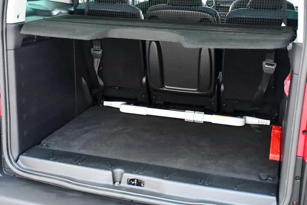 Citroën Berlingo Kombi XTR 1.6 120PS 5 Sitzer 1. Hand 02/2011-photo-41