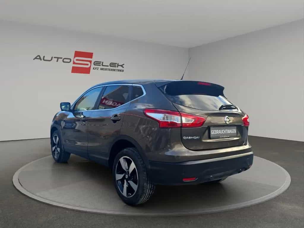 Nissan Qashqai 360°KAMERA*NAVI*KEYLES GO* 11/2015-photo-2