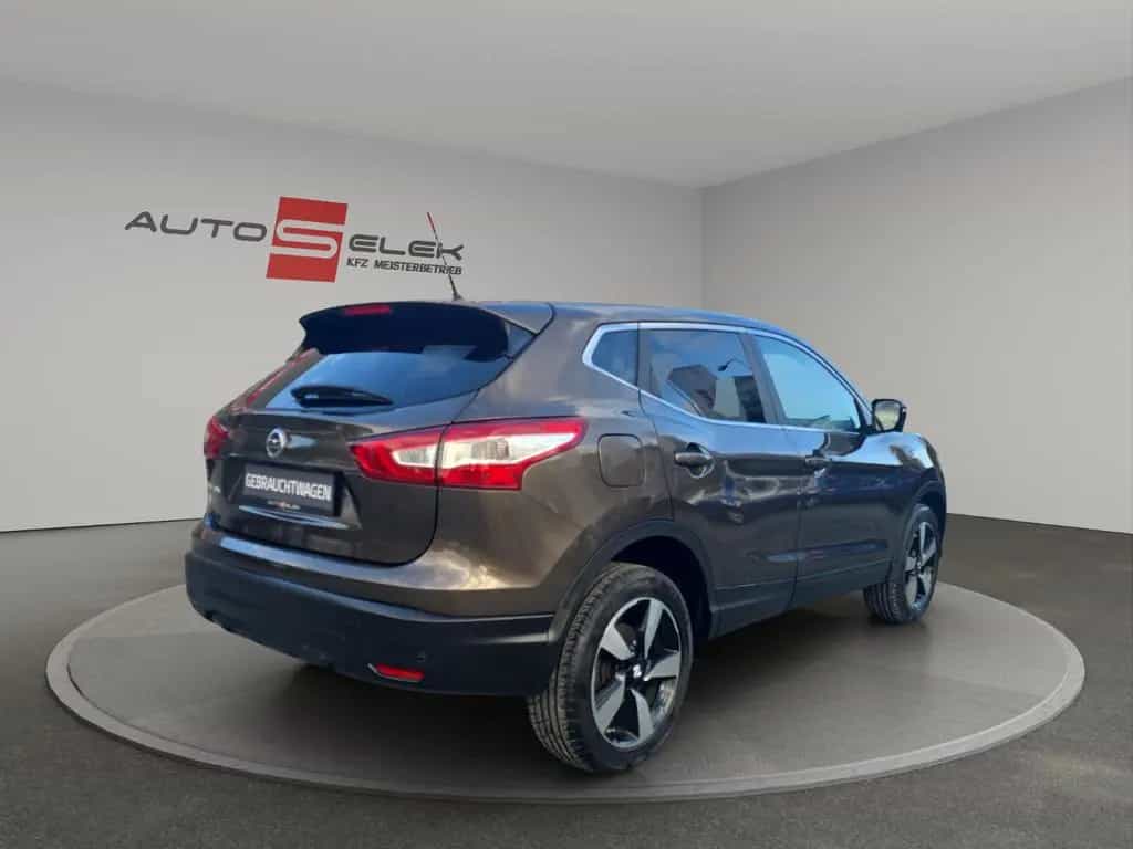 Nissan Qashqai 360°KAMERA*NAVI*KEYLES GO* 11/2015-photo-4
