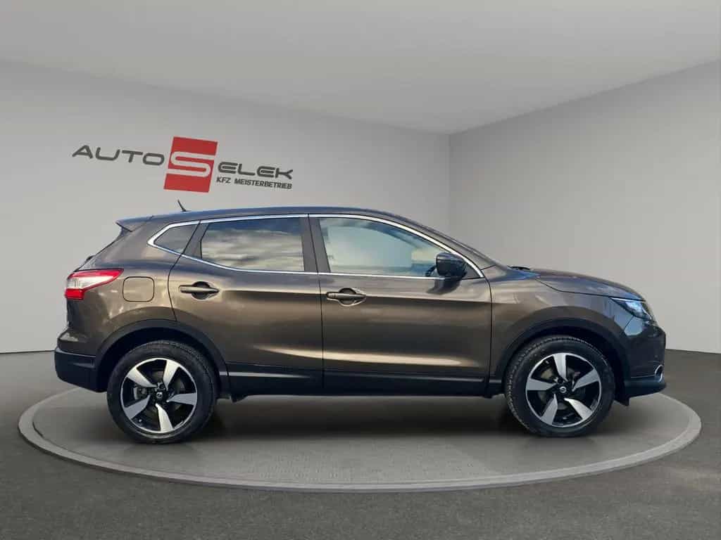 Nissan Qashqai 360°KAMERA*NAVI*KEYLES GO* 11/2015-photo-5