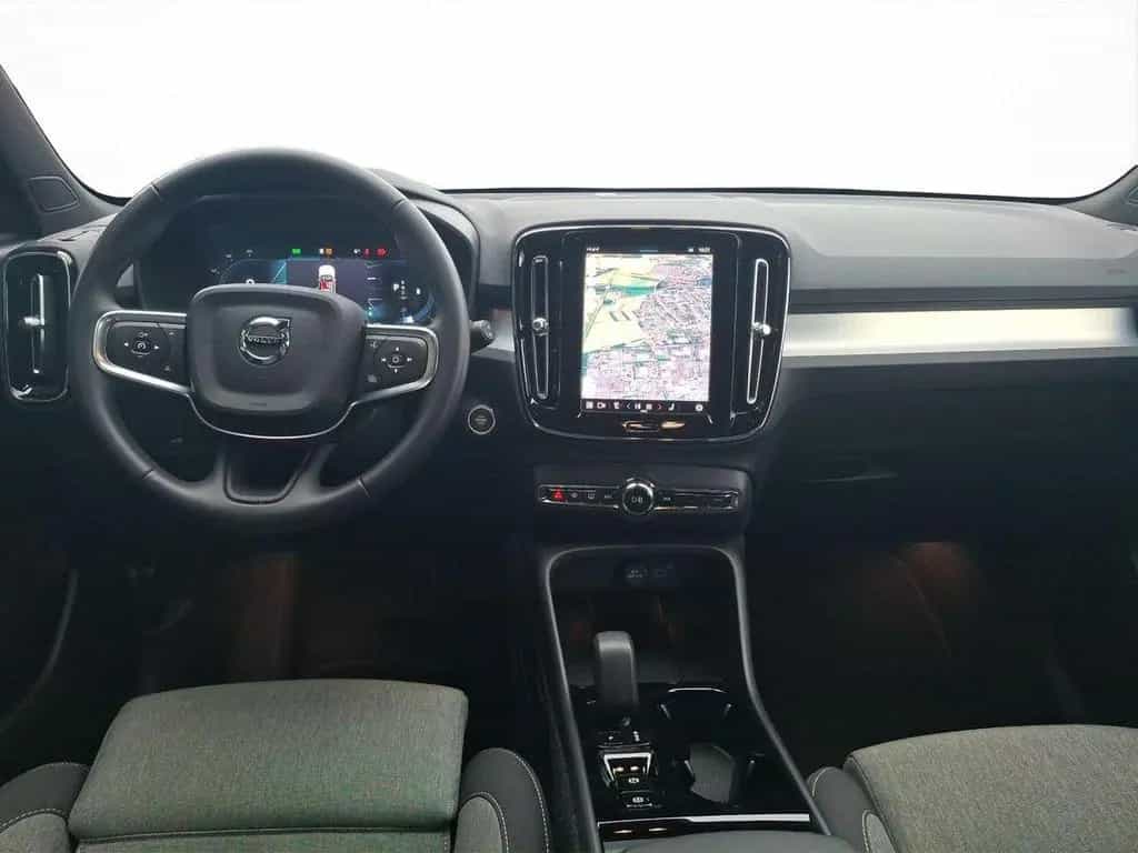 Volvo XC40 B3 Plus Black Edition AHK H/K 360° LED 20" 01/2025-photo-14