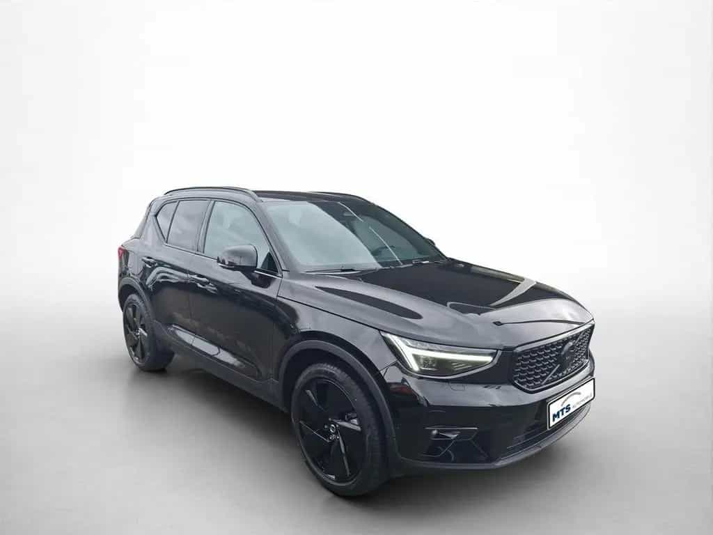 Volvo XC40 B3 Plus Black Edition AHK H/K 360° LED 20" 01/2025-photo-3