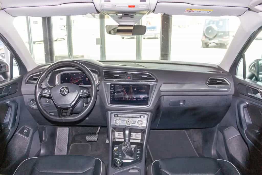 Volkswagen Tiguan Highline BMT/Start-Stopp 4Motion 02/2019-photo-15