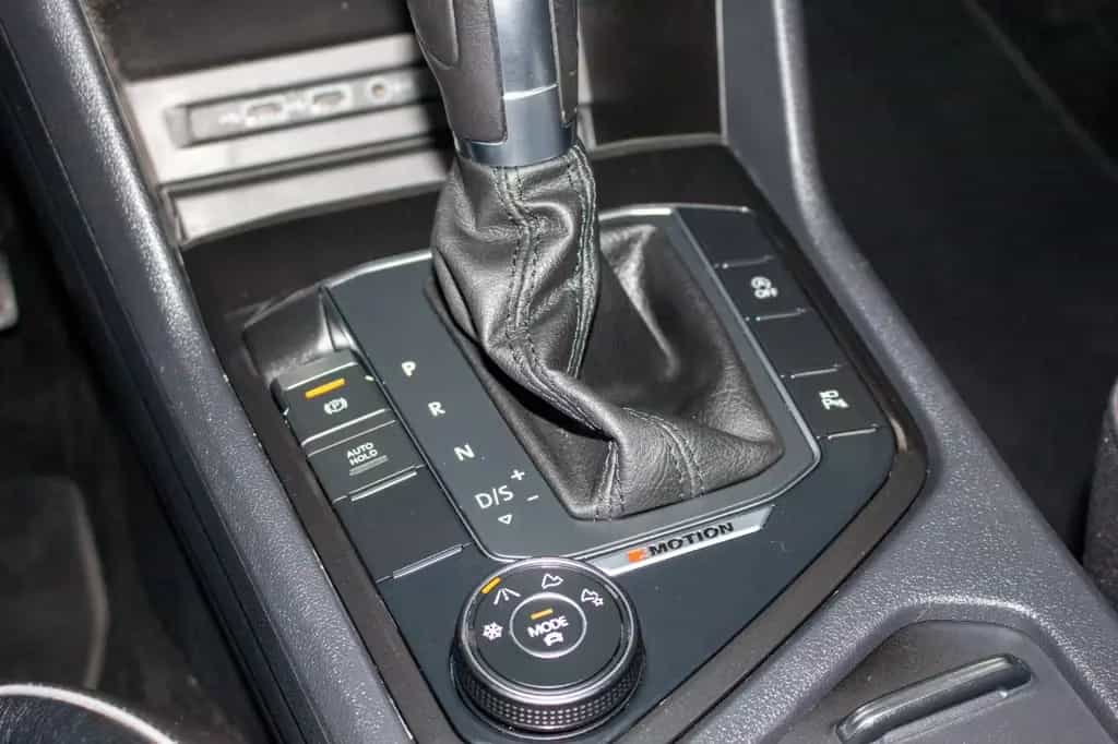 Volkswagen Tiguan Highline BMT/Start-Stopp 4Motion 02/2019-photo-19