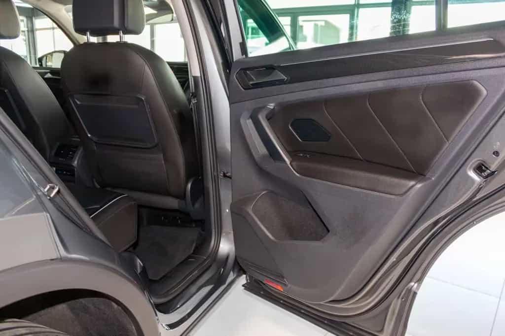 Volkswagen Tiguan Highline BMT/Start-Stopp 4Motion 02/2019-photo-28