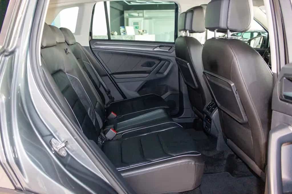 Volkswagen Tiguan Highline BMT/Start-Stopp 4Motion 02/2019-photo-29