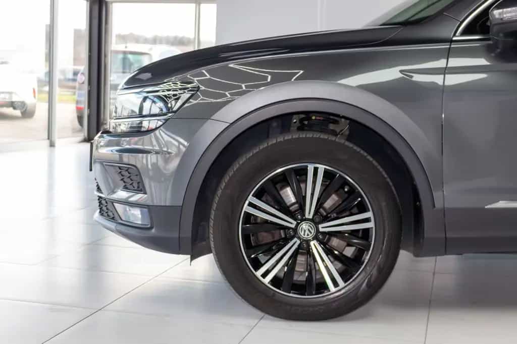 Volkswagen Tiguan Highline BMT/Start-Stopp 4Motion 02/2019-photo-9