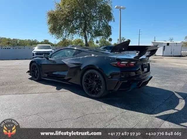 Corvette ZR 1 Coupe ZR1 CARBON- 5.5L V8 1.064PS - €211.900 T1 null-photo-5