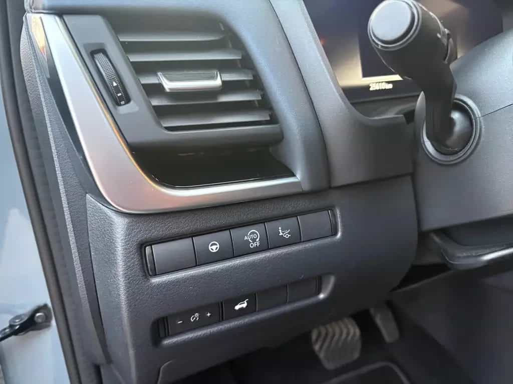 Nissan Qashqai Tekna°PANO°HEAD-UP°LED°LEDER° 09/2023-photo-13