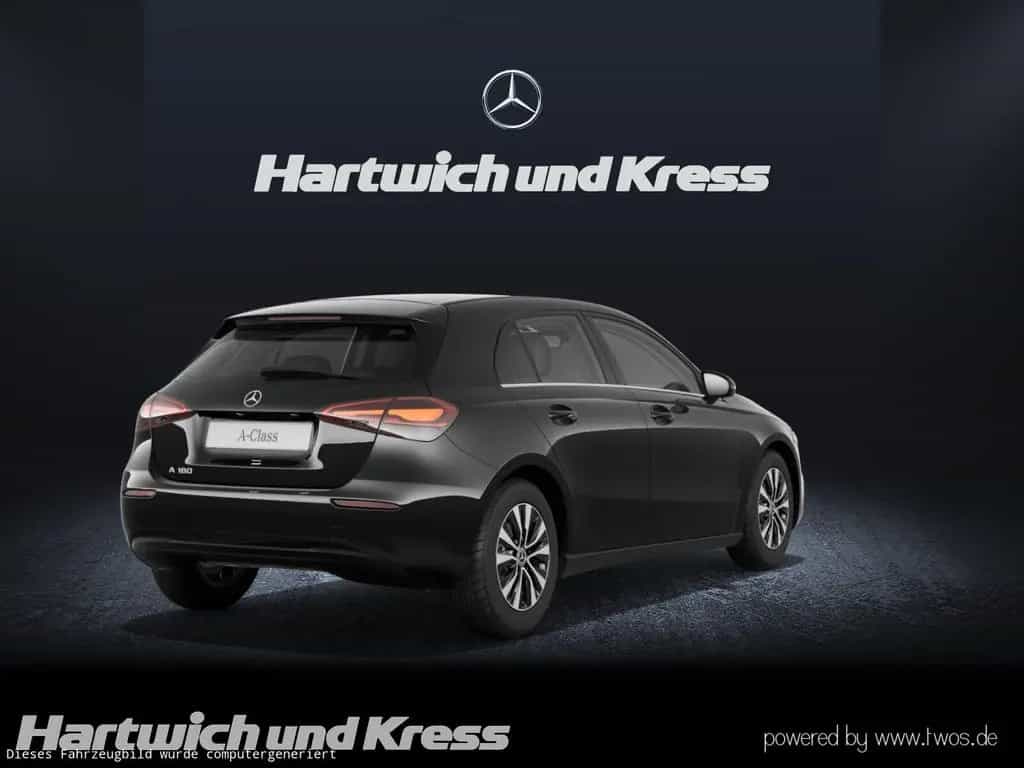 Mercedes-Benz A-Class 180 +Kamera+CarPlay+ 02/2023-photo-4