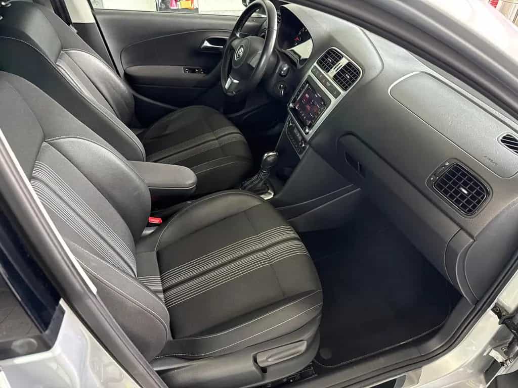 Volkswagen Polo 1.2 TSI*AUTOM*BI-XEN*NAVI*CARPLAY*ANDRO*TMP 08/2012-photo-19