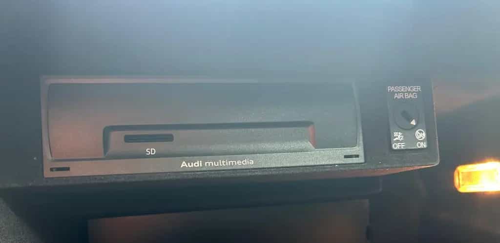 Audi Q3 35 TDI advanced *Totwnkl., elktr.Heckkl.,Virt 12/2020-photo-29