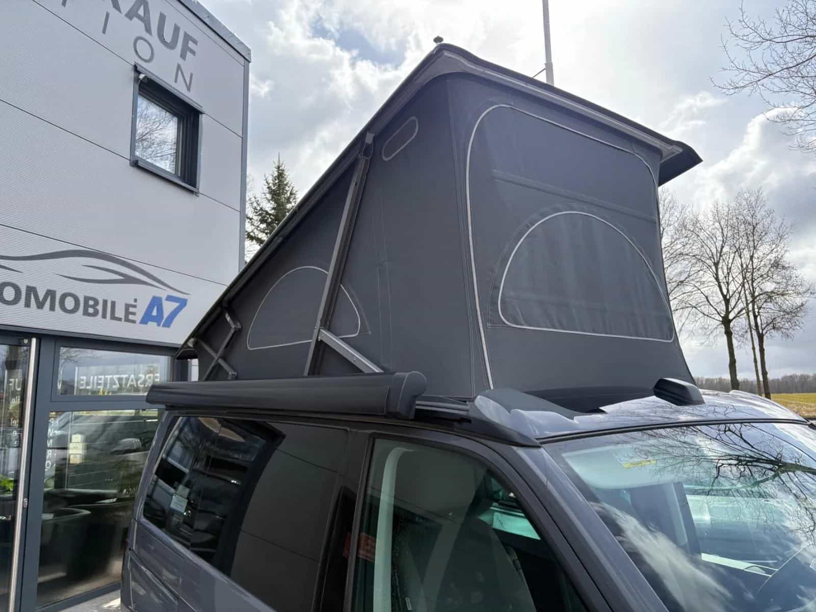 Volkswagen Transporter California 03/2023-photo-2