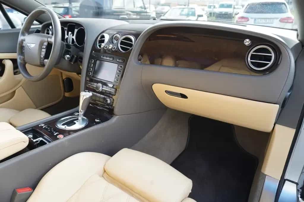 Bentley Continental GT 6.0 W12*Leder*Xenon*Memory*Luft* 11/2005-photo-17