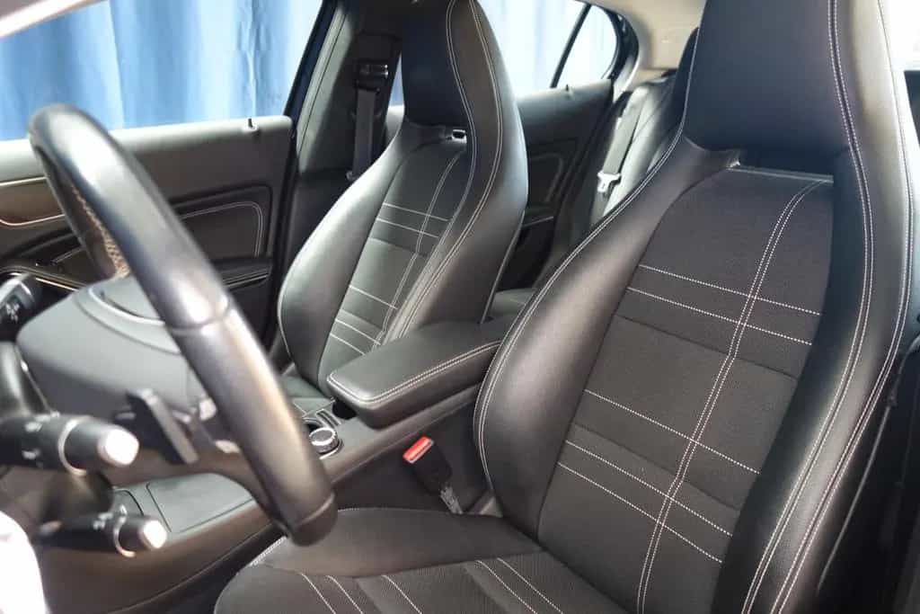 Mercedes-Benz GLA 180 GLA Sportlein"TOP CAR" 05/2015-photo-12