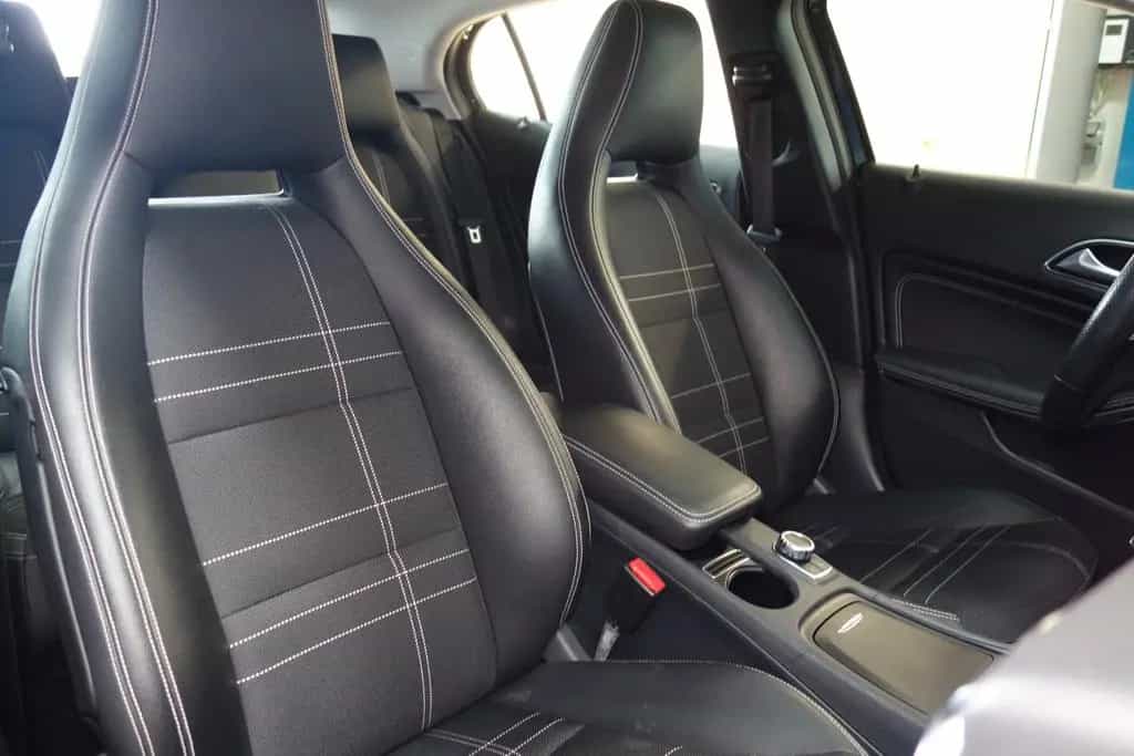 Mercedes-Benz GLA 180 GLA Sportlein"TOP CAR" 05/2015-photo-18