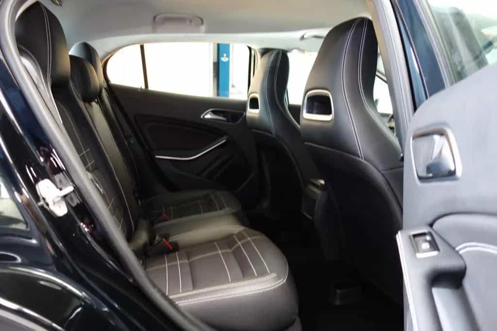 Mercedes-Benz GLA 180 GLA Sportlein"TOP CAR" 05/2015-photo-19