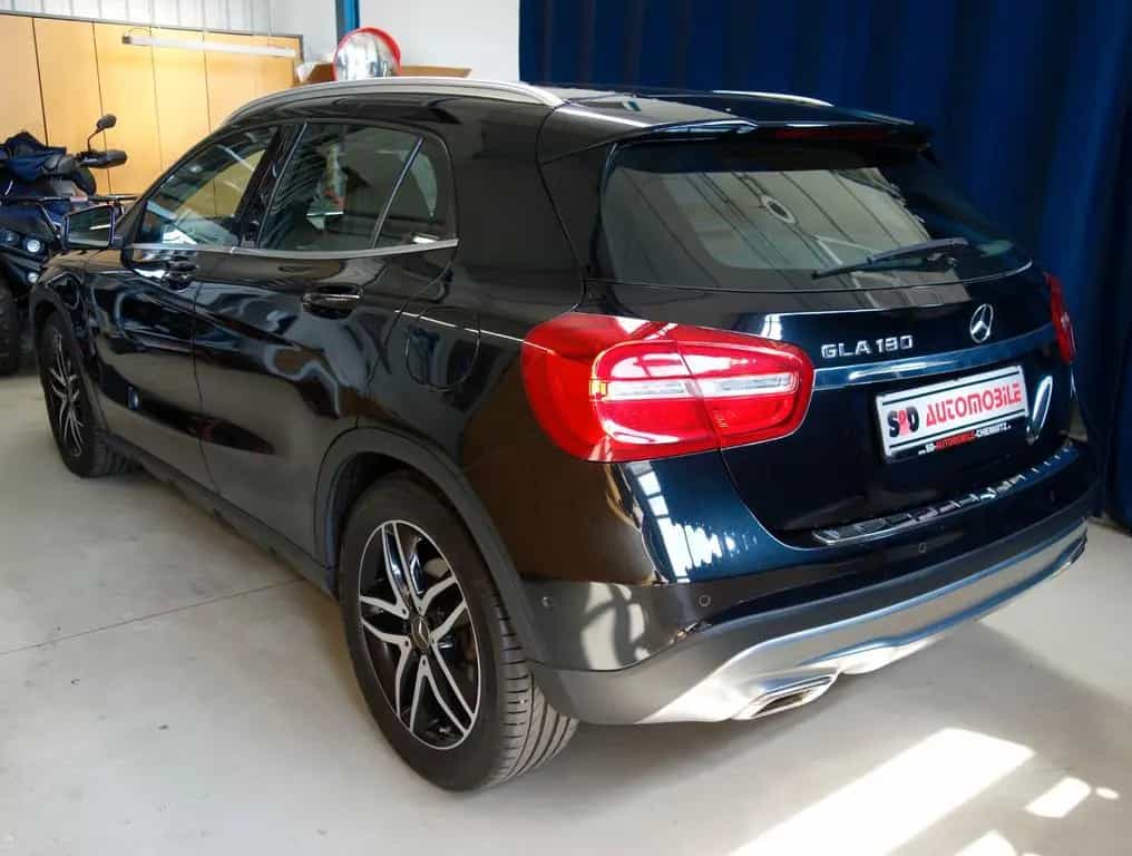 Mercedes-Benz GLA 180 GLA Sportlein"TOP CAR" 05/2015-photo-2
