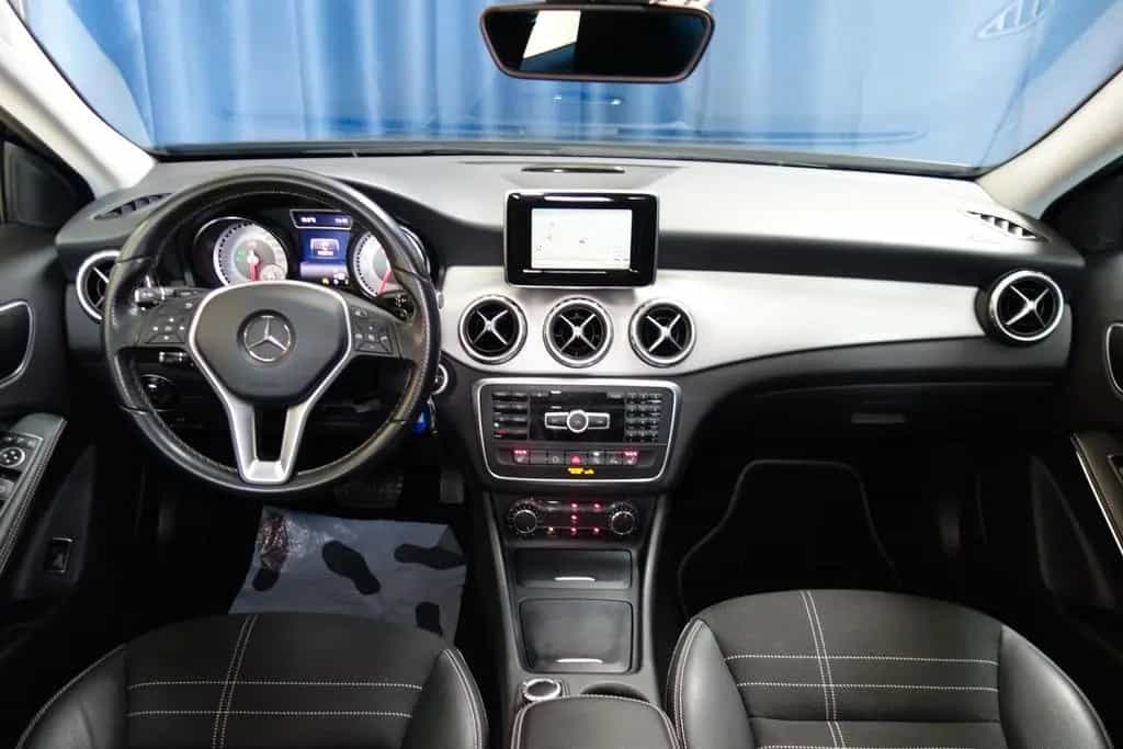 Mercedes-Benz GLA 180 GLA Sportlein"TOP CAR" 05/2015-photo-22