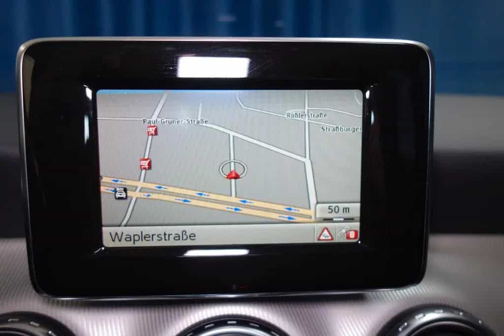 Mercedes-Benz GLA 180 GLA Sportlein"TOP CAR" 05/2015-photo-32